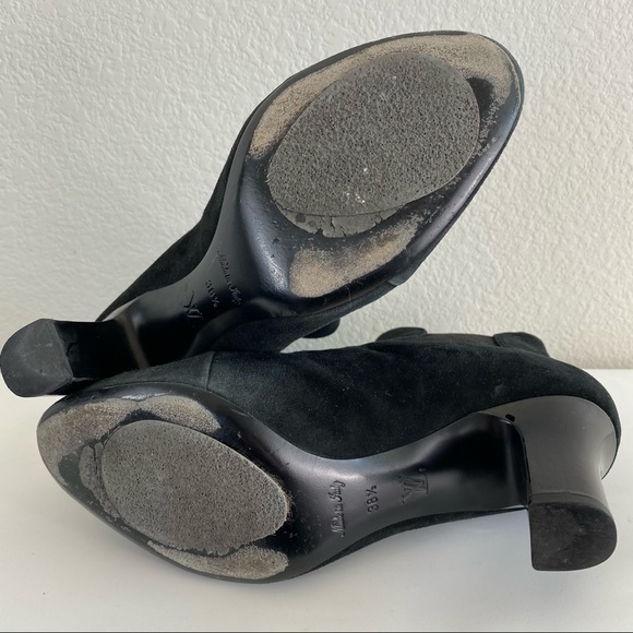 Louis Vuitton Uniform Suede Monogram Booties 38.5 - Picture 8 of 10